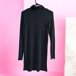 Zara Black Ribbed Turtleneck Sweater